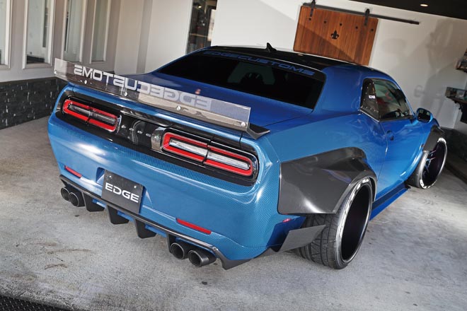 LUXZ EDGE CUSTOMS CHALLENGER S、2015y DODGE CHALLENGER R/T PLUS SHAKER