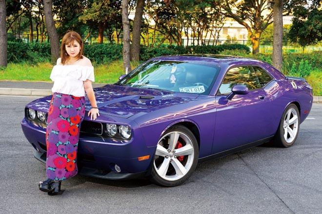 '11 DODGE CHALLENGER SRT8、'11 ダッジ チャレンジャーSRT8