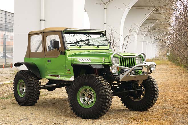 1991 Jeep Wrangler YJ with 5.9L Magnum V8