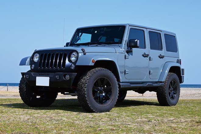 Jeep JK Wrangler Unlimited Altitude