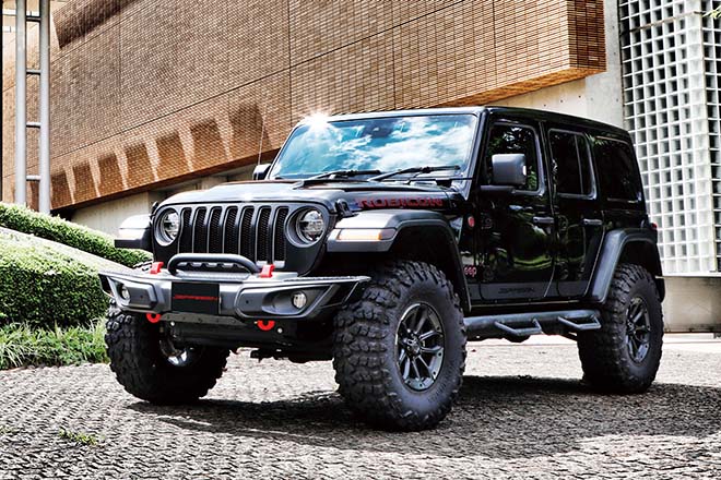 Jeep JL Wrangler Unlimited SAHARA