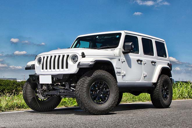 Jeep JL Wrangler Unlimited SAHARA